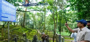 Menbud Tinjau Cibalay Dorong Riset Pelestarian Warisan Budaya