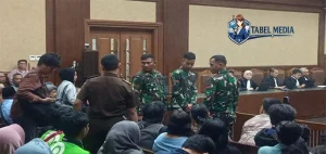 Tentara Hadir di Sidang Nadiem Hakim Bertanya Ini Penjelasan TNI